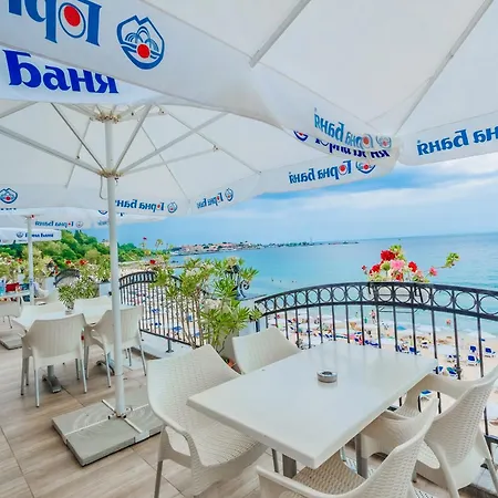 Хотел мираж