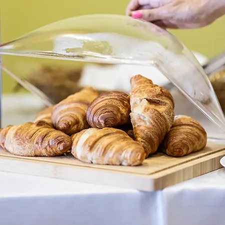 Хотел мираж