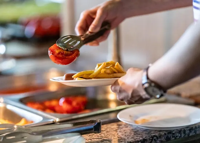 Mirage Отель 3*