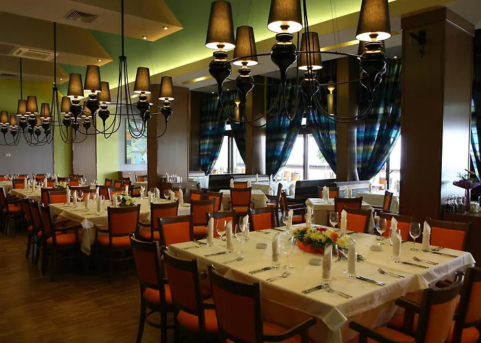 Mirage Отель 3*