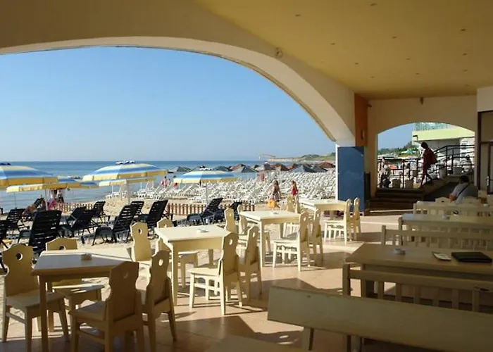 Mirage Отель Несебр